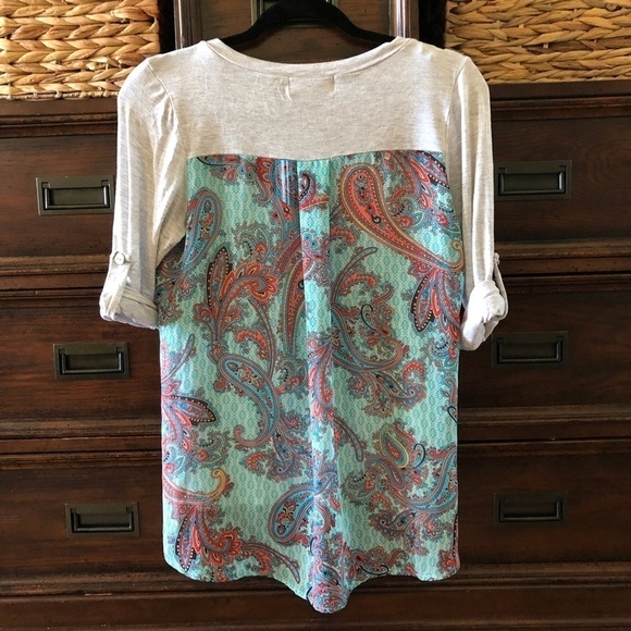 Feel the Spirit tab sleeve mix fabric oversize short sleeve tee in size M - Picture 2 of 6